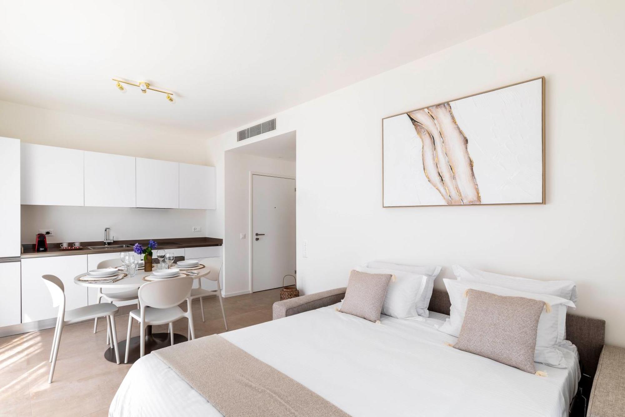 Regalia Suites - Free Parking Lugano Esterno foto