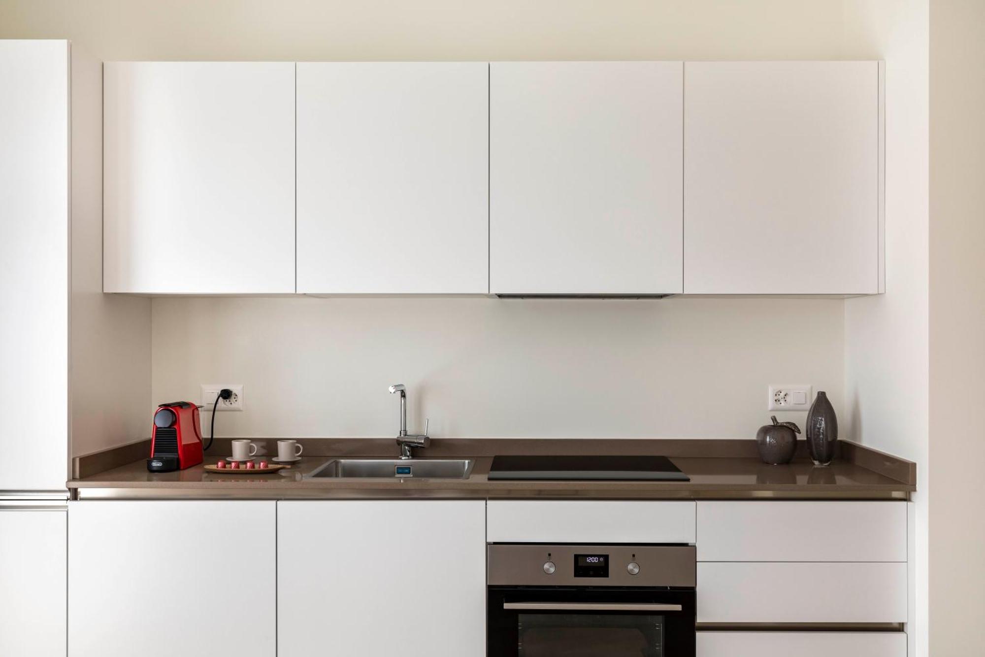 Regalia Suites - Free Parking Lugano Esterno foto