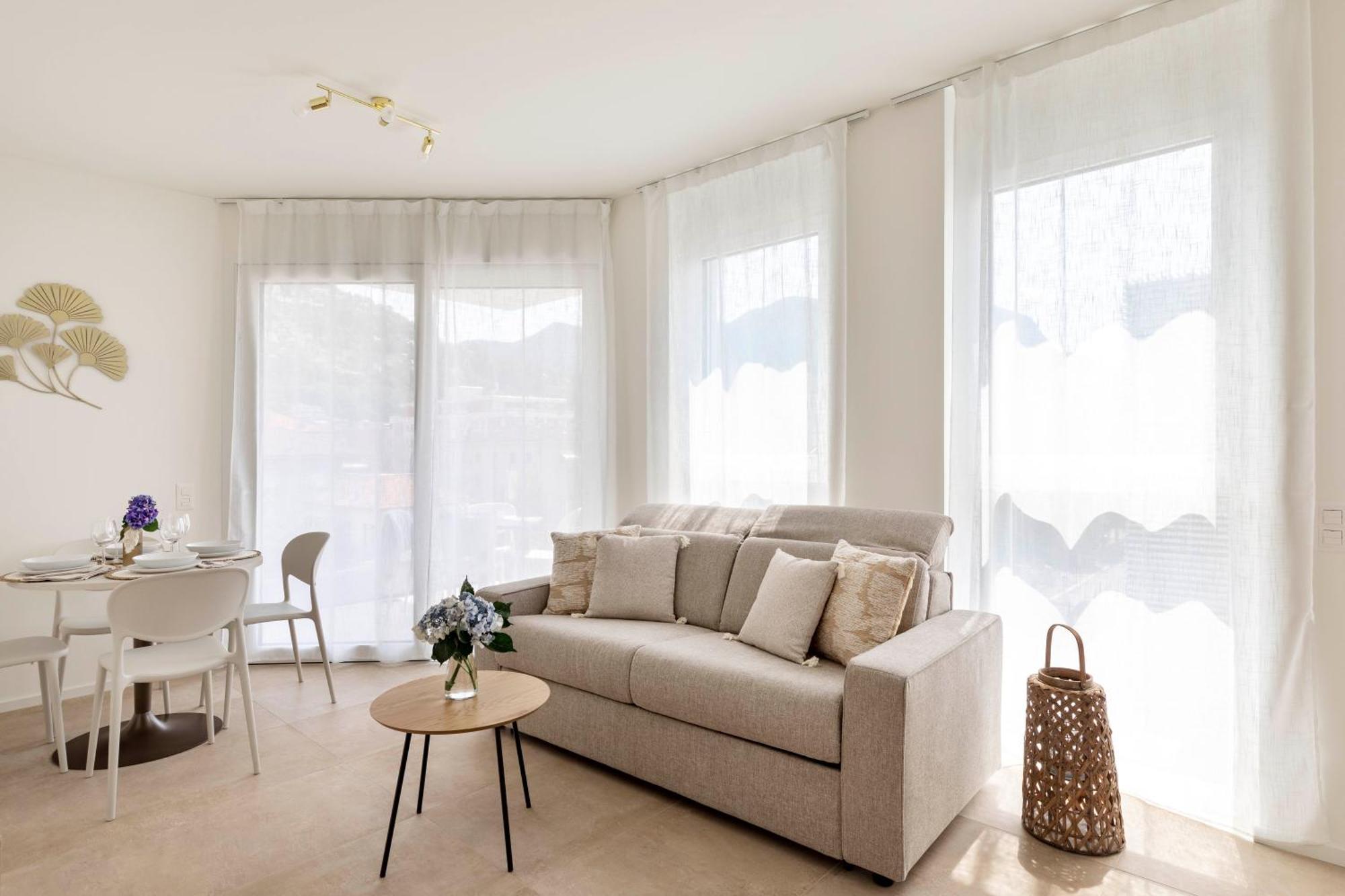 Regalia Suites - Free Parking Lugano Esterno foto