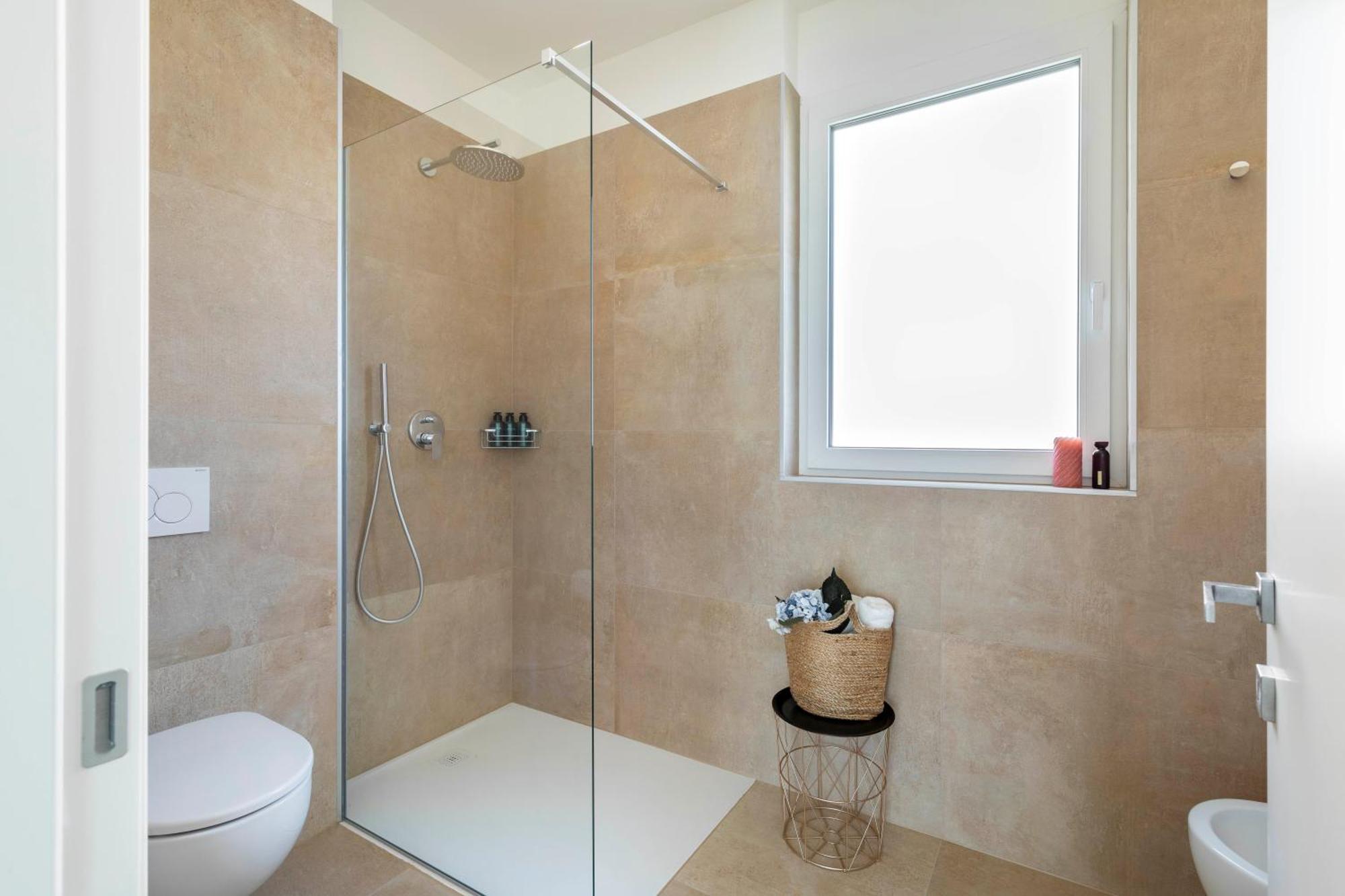 Regalia Suites - Free Parking Lugano Esterno foto