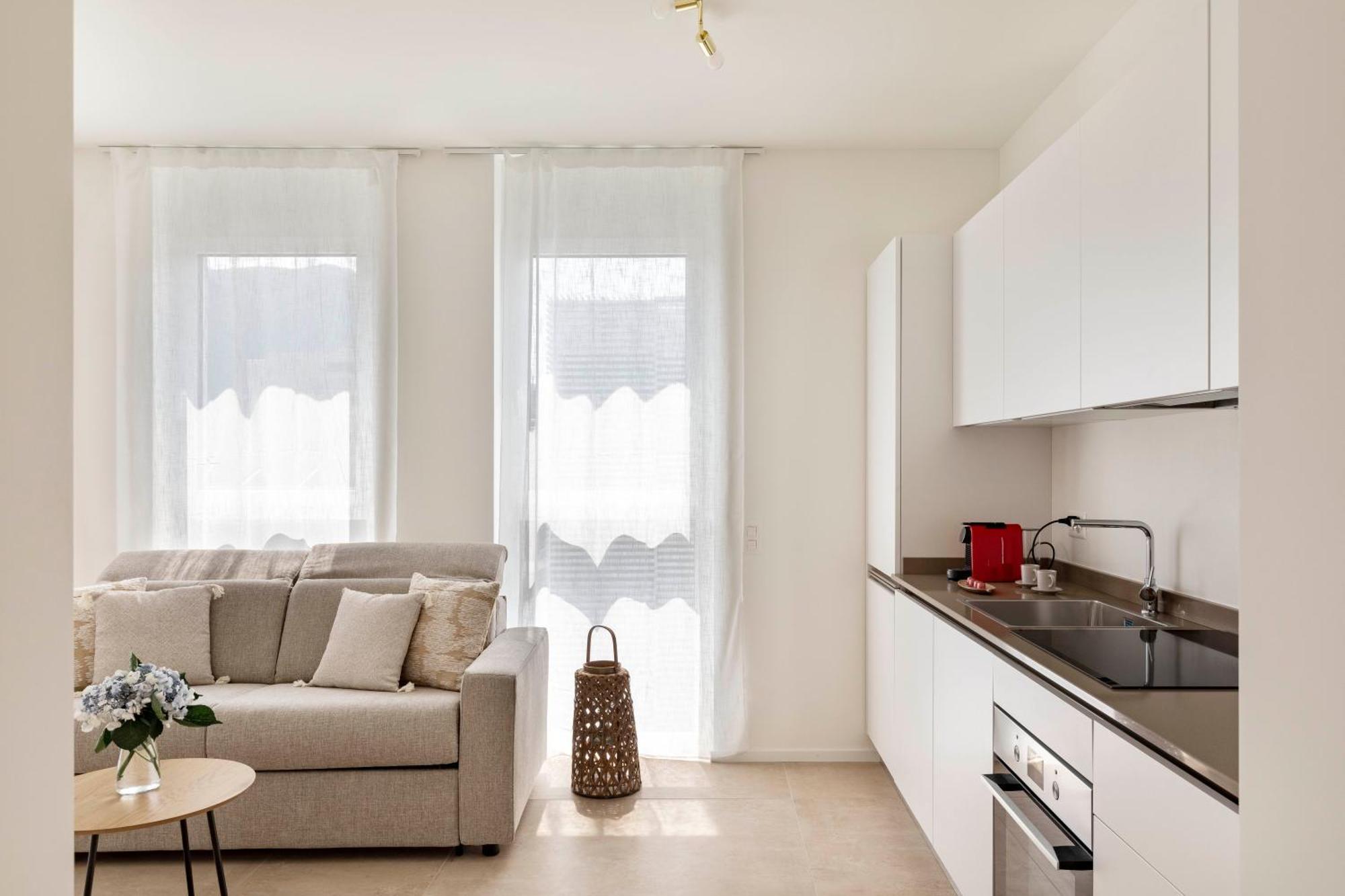 Regalia Suites - Free Parking Lugano Esterno foto