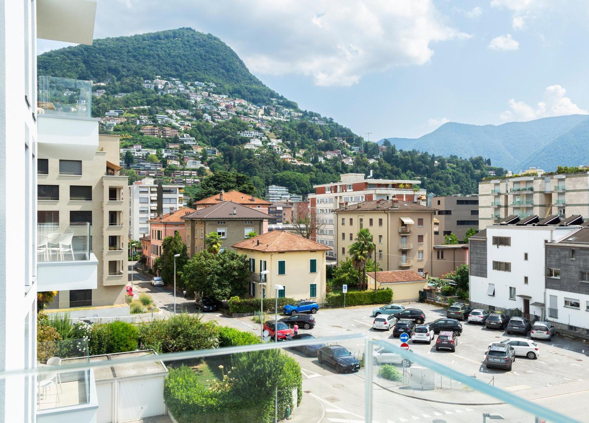 Regalia Suites - Free Parking Lugano Esterno foto