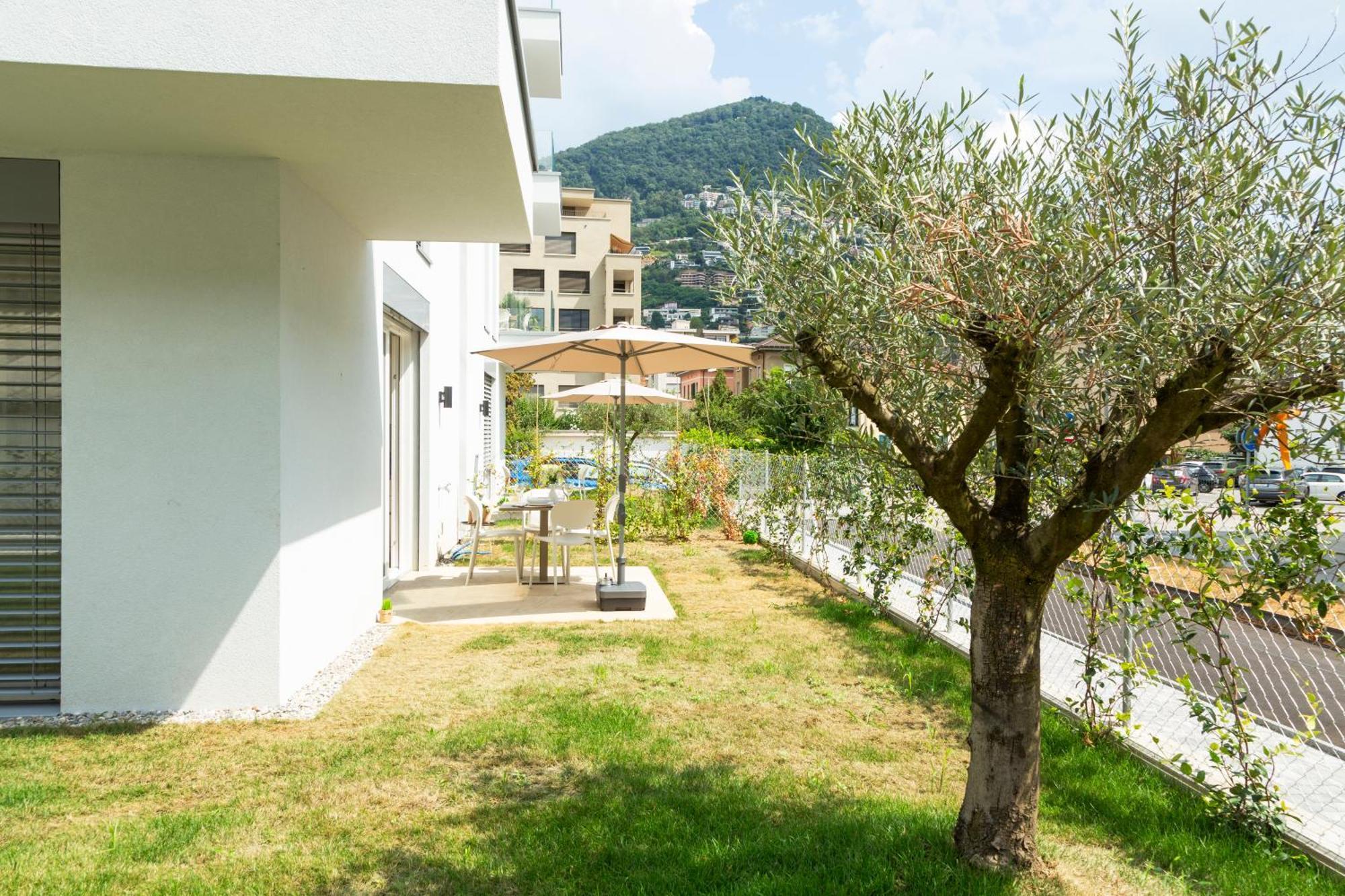 Regalia Suites - Free Parking Lugano Esterno foto